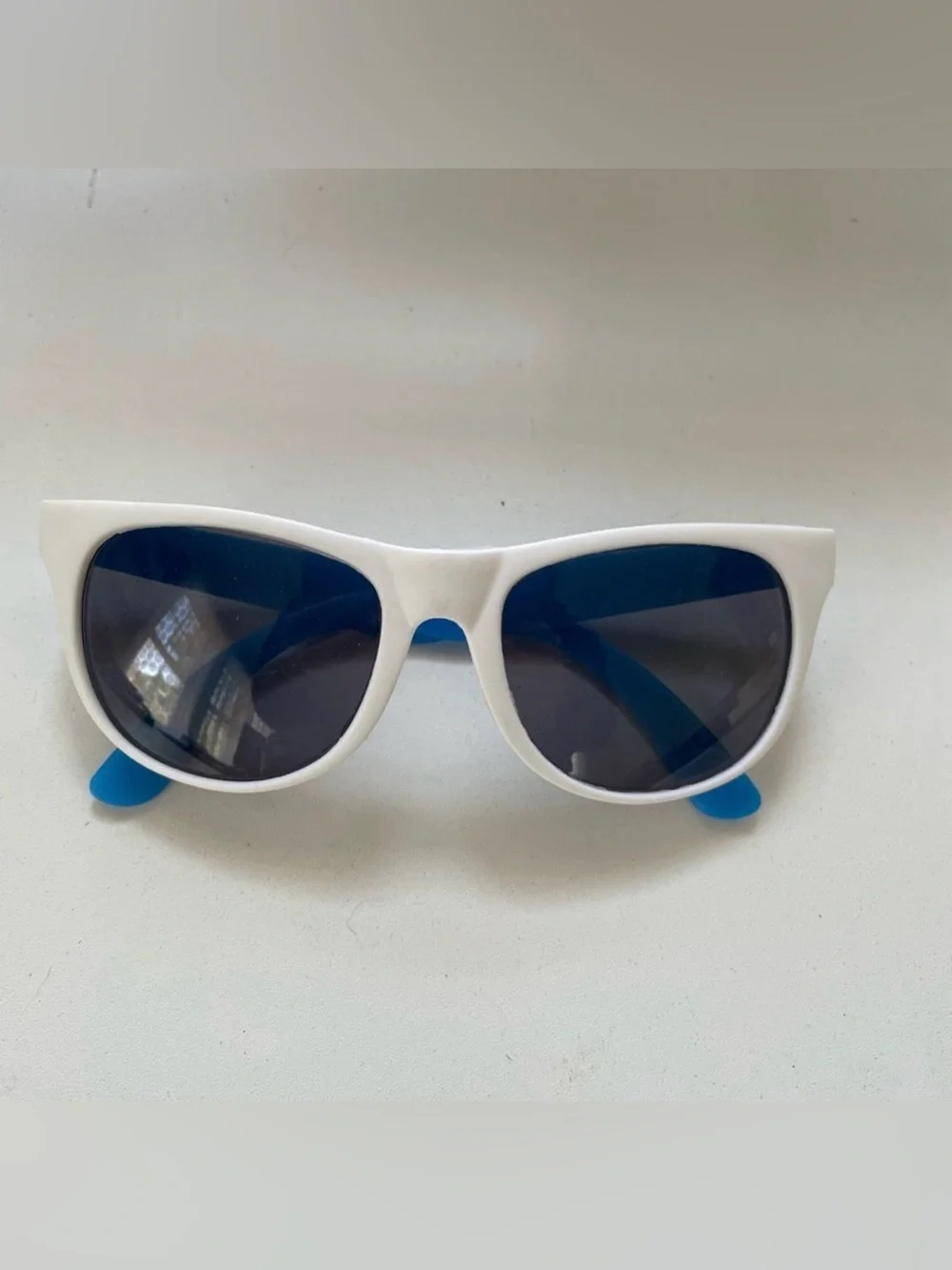 Unisex White Bud Light Frame Sunglasses with Blue Accents
